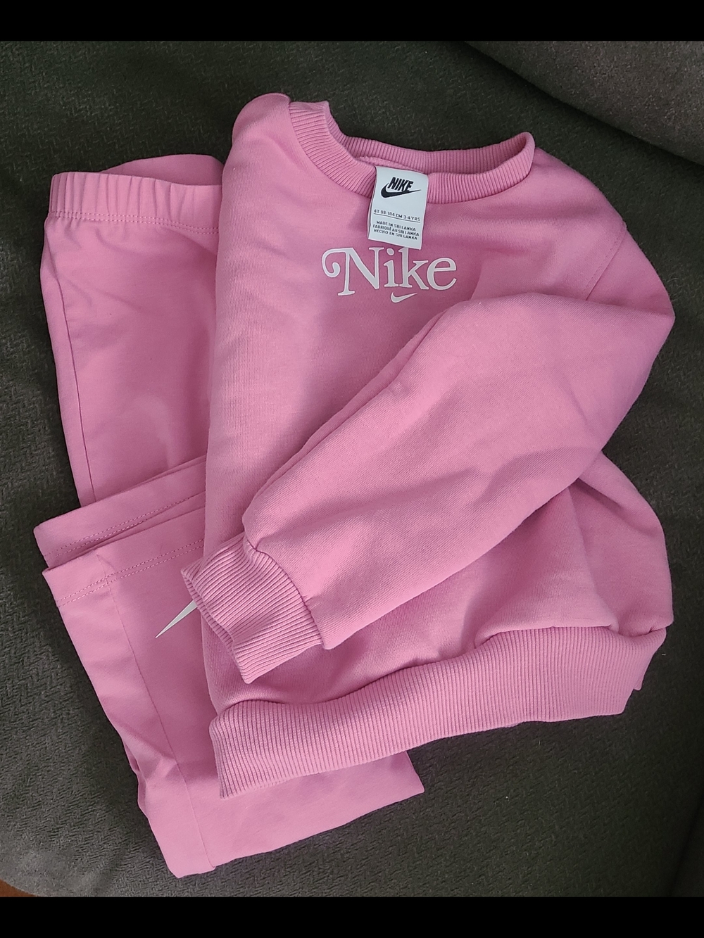 Nike Pink Crewneck Sweatshirt and Joggers Set